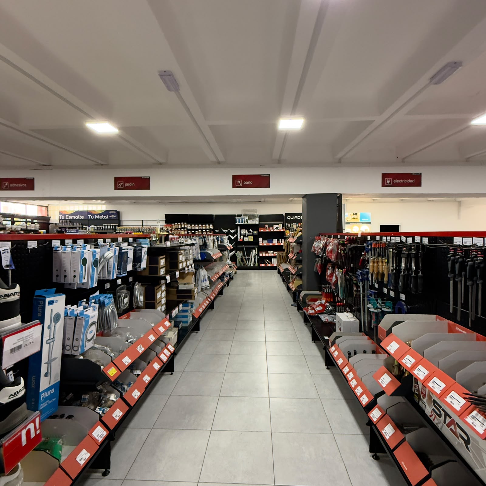 Comprar herramientas en Cadena Ferretería Acosta